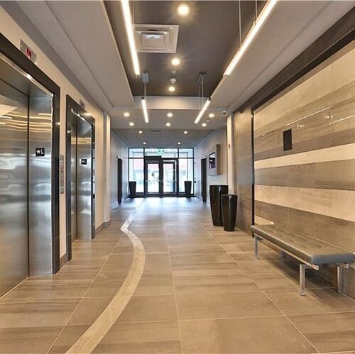 Photo du bâtiment - 300B Fourth Av