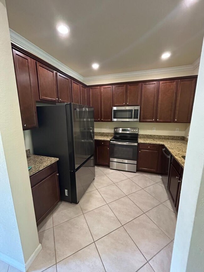 Foto del edificio - 7232 Ketch Pl