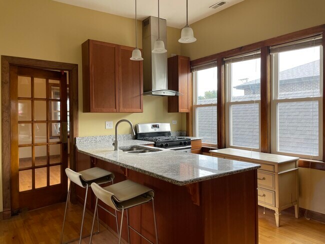 kitchen - 2877 S Throop St