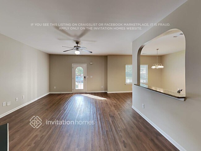 Foto del edificio - 434 Orchid Ln
