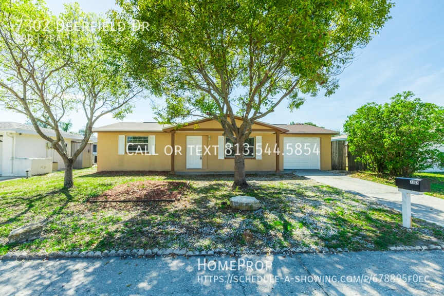Foto principal - 7302 Deerfield Dr