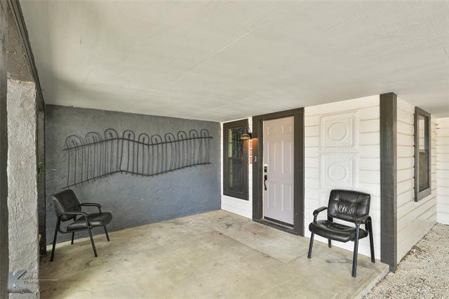 Building Photo - 609 Sunset Dr