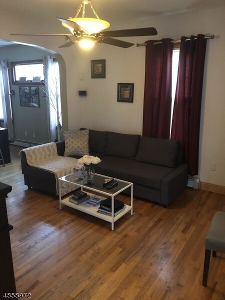 Foto del edificio - 96 N 15th St