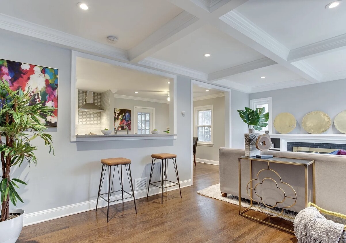Foto principal - 1770 41st Pl SE