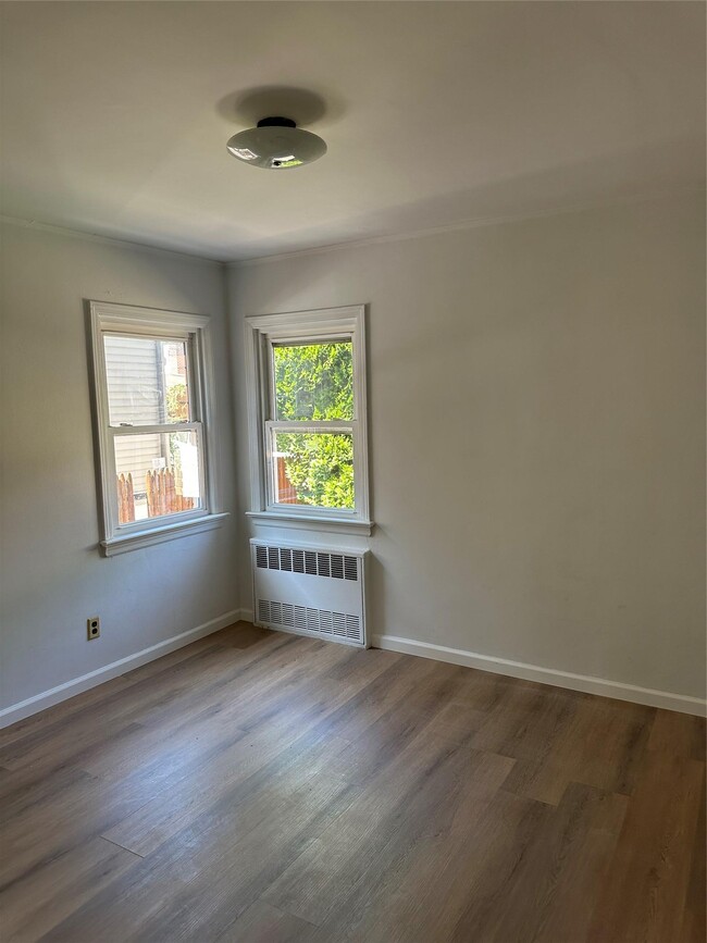Foto del edificio - 86-30-86235 235th Ct