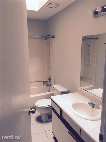 Building Photo - 43479 W Arbor Way Dr
