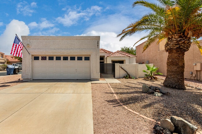 Building Photo - 3981 E South Fork Dr
