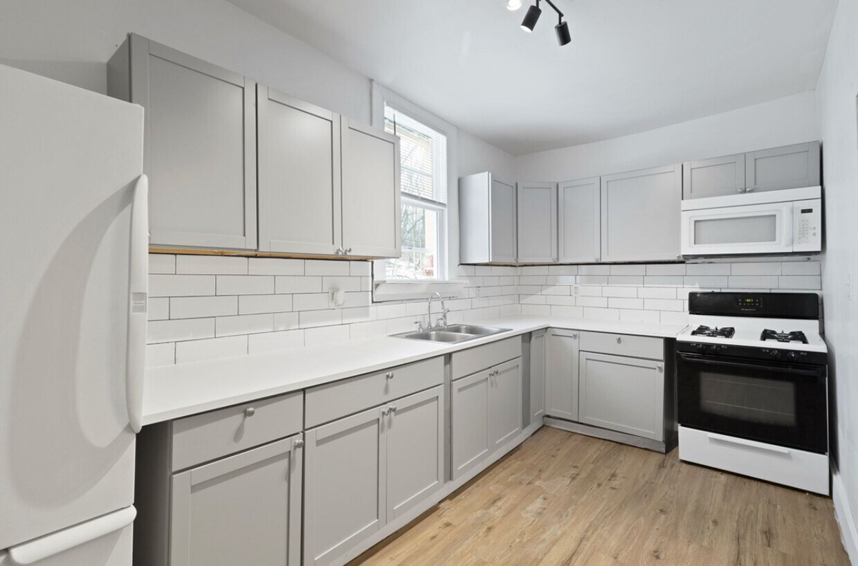 Foto principal - Carnegie - 2 Bedroom 1 Bathroom - Updated ...