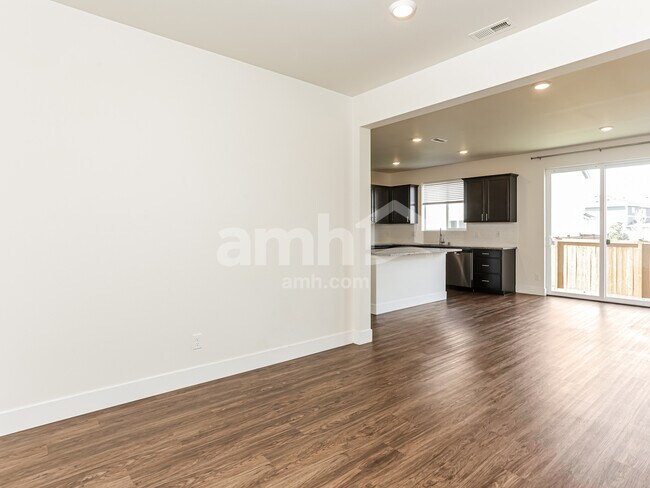 Foto del edificio - 1461 92nd Way SE