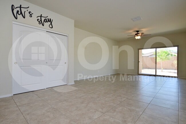 Building Photo - 2386 E San Lorenzo Trail