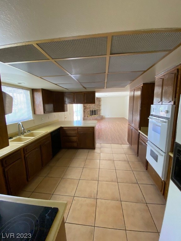Primary Photo - 2675 Topaz Square