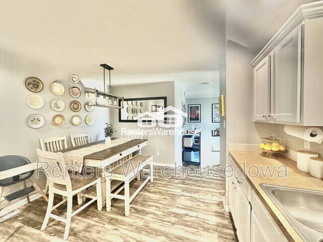 Foto del edificio - 832 SW Springfield Dr