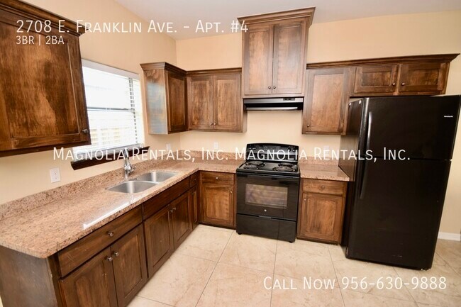 Foto del edificio - Pay No Rent Until January!!  -  3 bedroom ...