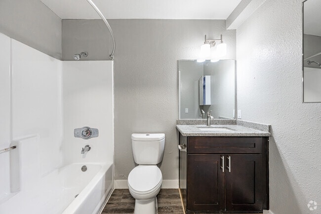 3BR, 2BA - 1,100SF - Primary Bathroom - Sereno Hills