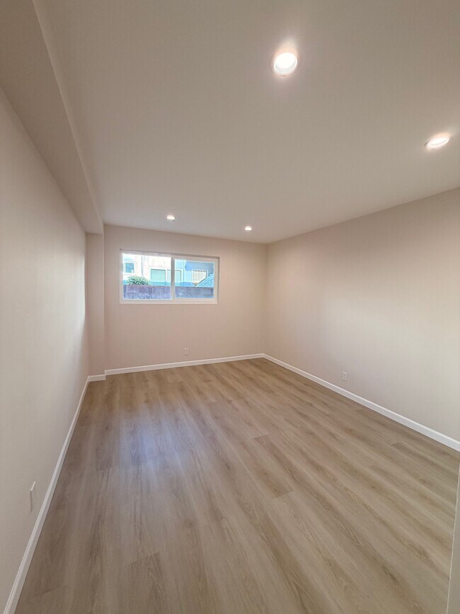 Foto del edificio - 1134 E Doran St