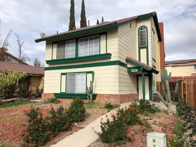 Foto del edificio - 23778 Parkland Ave