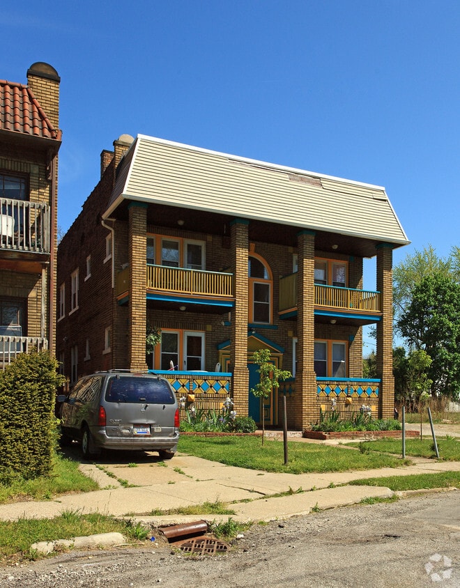 Building Photo - 12911 Brackland Ave