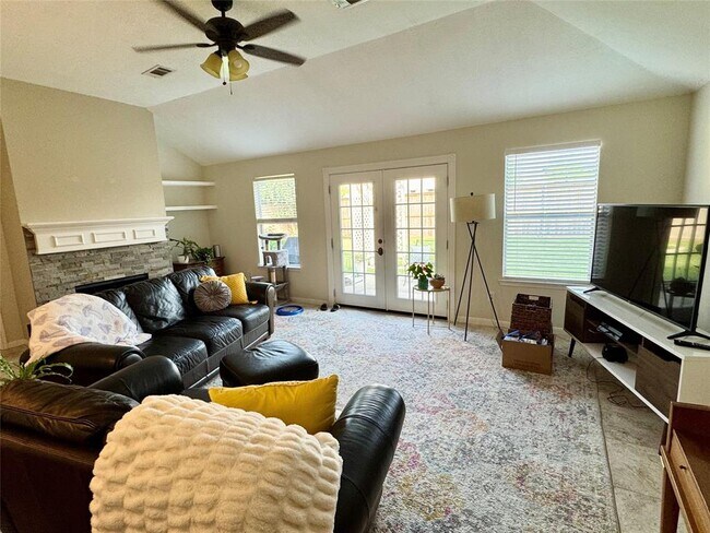 Foto del edificio - 14218 Cypress Meadow Dr