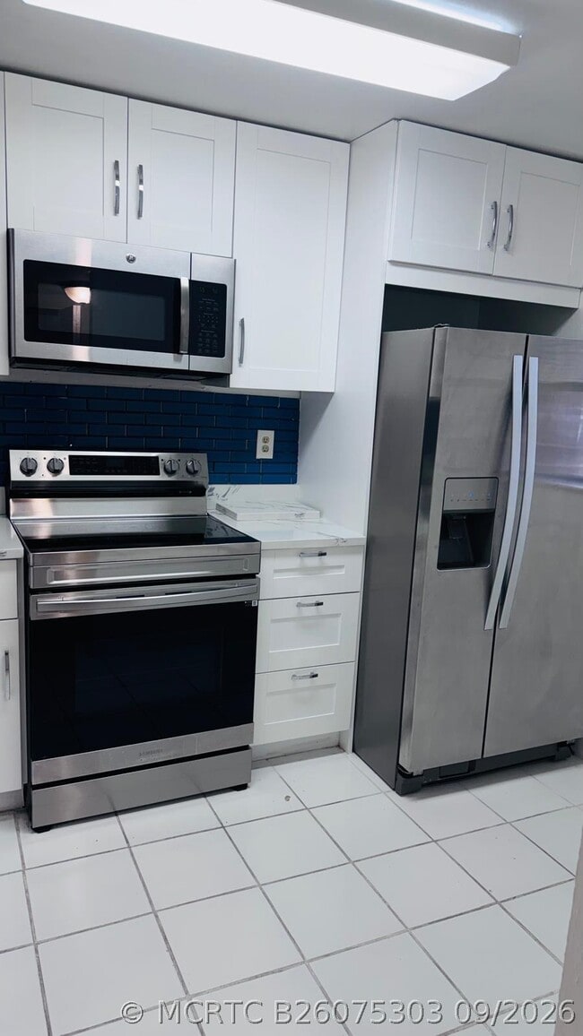 Building Photo - 9539 Boca Cove Cir