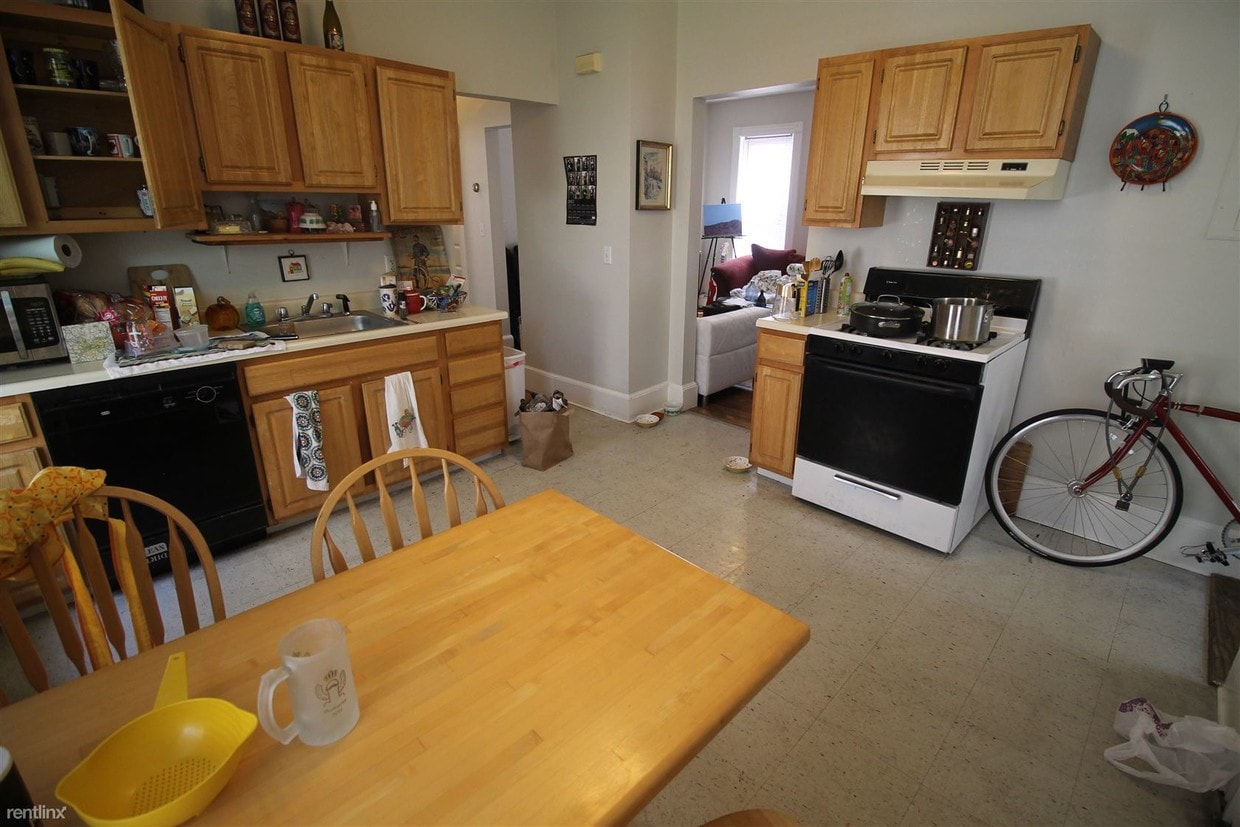 41 Gardena St Unit J1, Brighton, MA 02135 Condo for Rent in Brighton