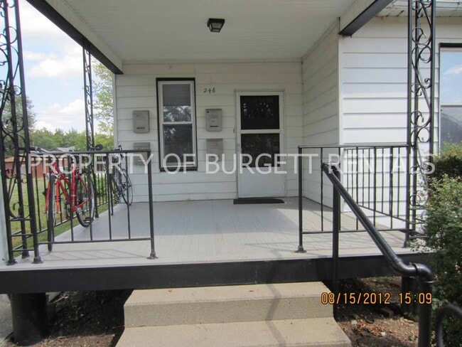 Building Photo - 246 Marsteller St