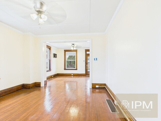 Foto del edificio - Charming 3 Bed, 1 Bath home in Lemoyne!