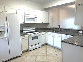 Building Photo - 10030 Maddox Ln