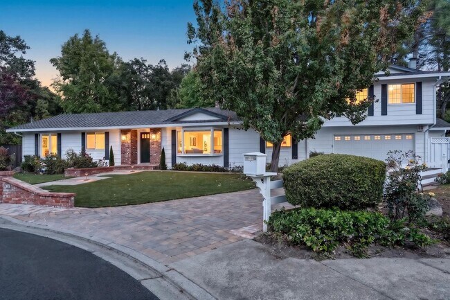 Building Photo - Luxury 4BR Lafayette Estate: Meticulous Finishes, Private Au Pair Suite & Top Schools!