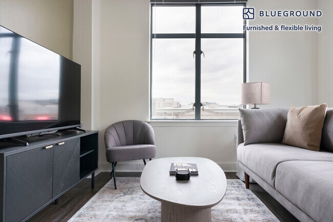 Foto del edificio - 444 8th St NW