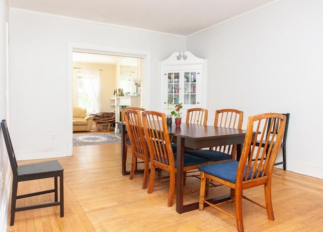 Building Photo - 1743 Commonwealth Ave