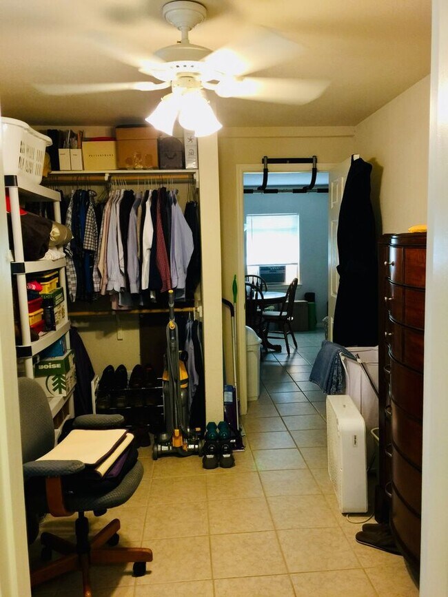 Foto del edificio - 802 E 28th St