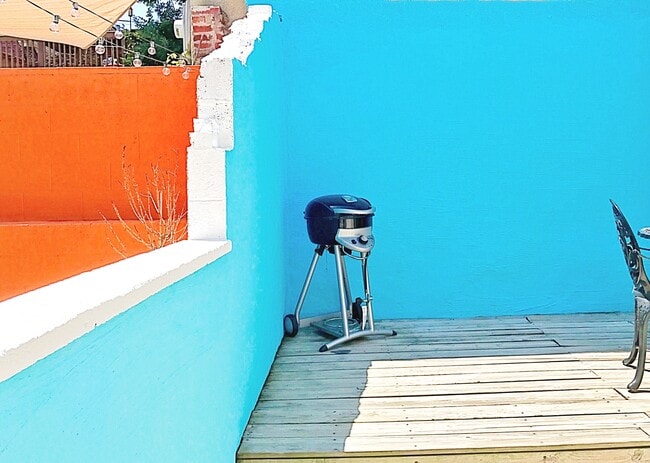 Photo - 408 S Washington St Townhome