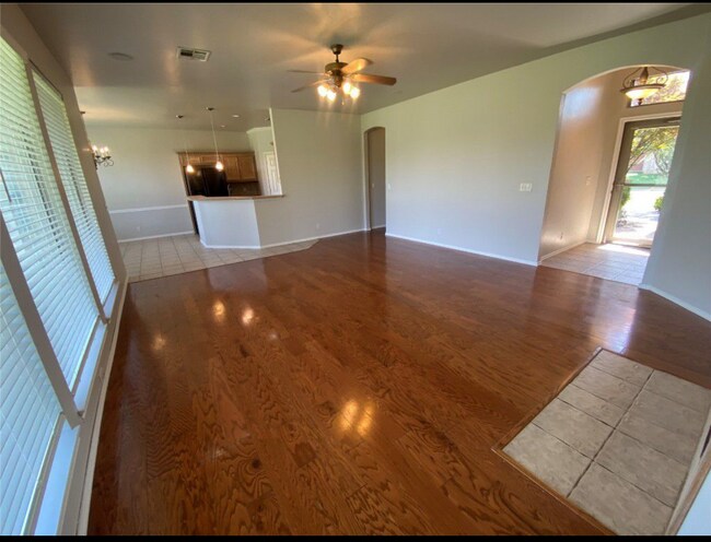 Building Photo - 17629 Gold Dr