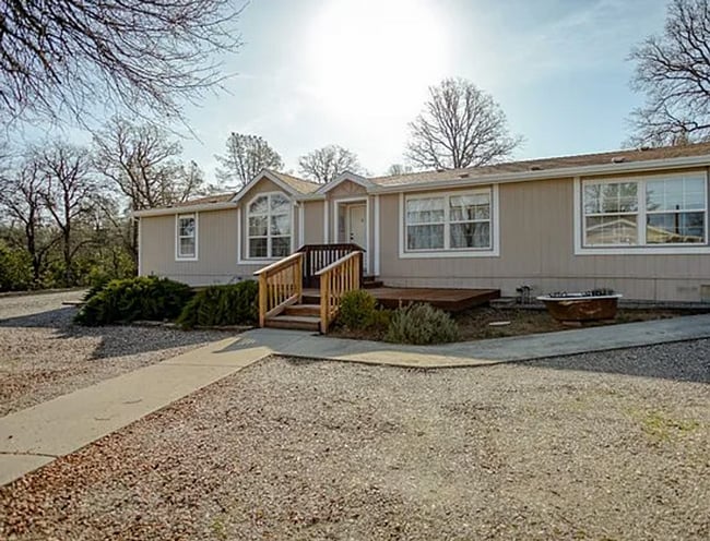 Building Photo - 3 br, 2 bath House - 15150 State Hwy 36