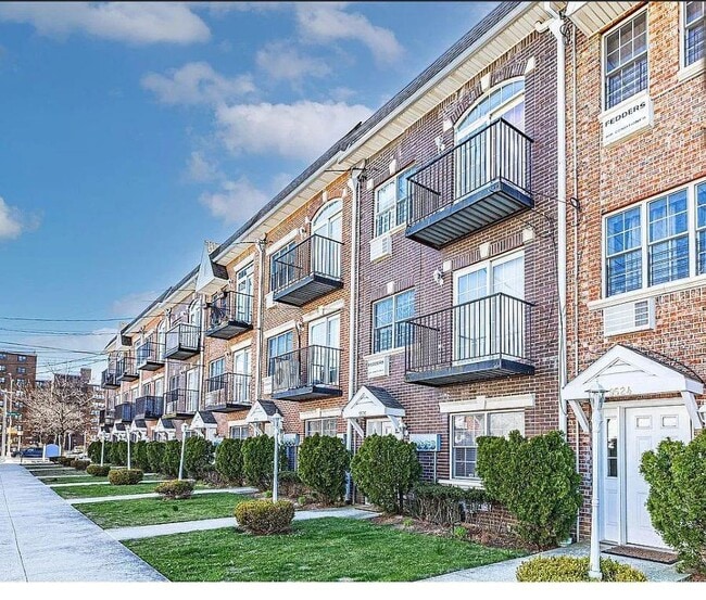 Foto del edificio - 9526 Schenck St