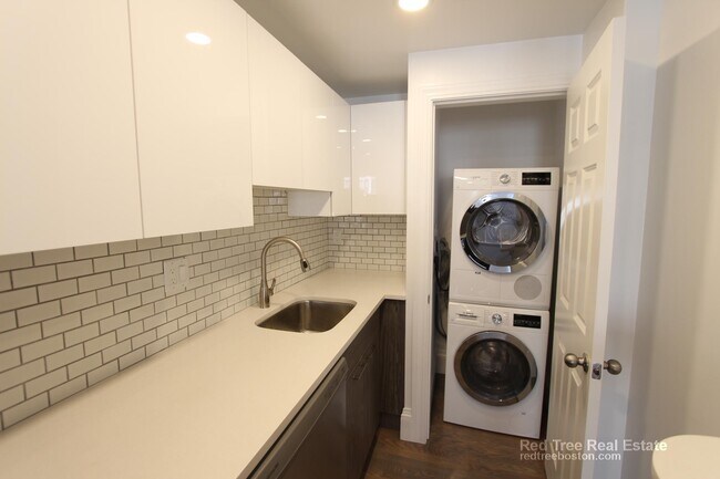 Photo - 503 Beacon St. Unit 5 Apartment