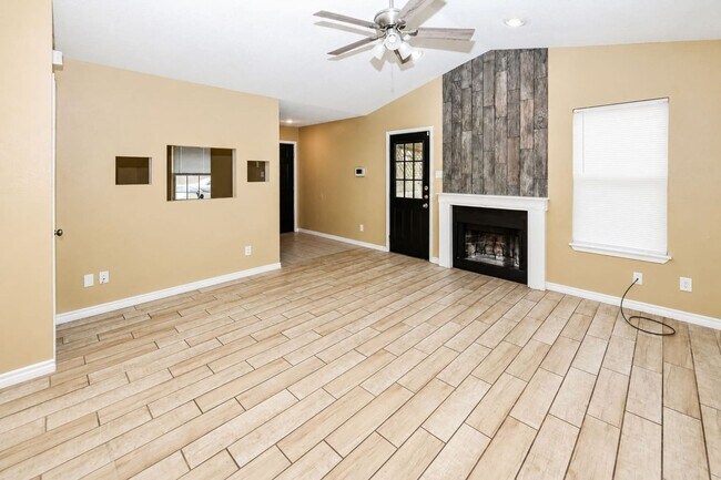 Foto del edificio - Charming Corner Lot Retreat: 3-Bedroom Haven in Killeen!