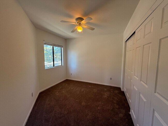 Foto del edificio - Charming 3BR/2BA Spring Valley Residence w...