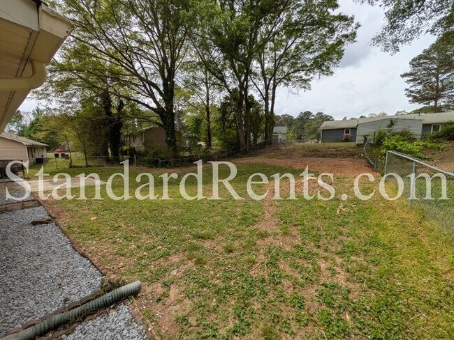 Foto del edificio - 5731 Buck Ct