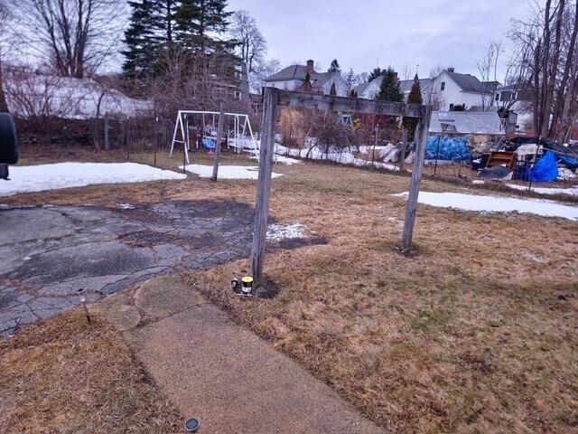 Foto del edificio - 80 Linden St