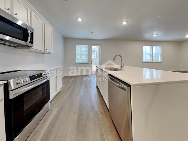 Foto del edificio - 1529 Aquamarine Dr