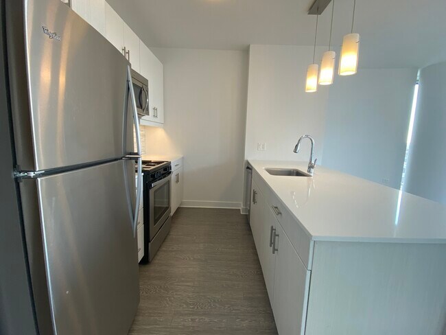 Foto del edificio - 805 S State St