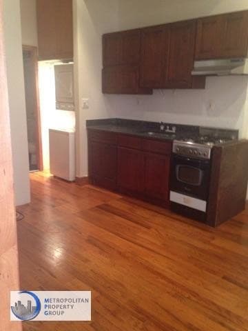 Building Photo - 378 3rd Ave