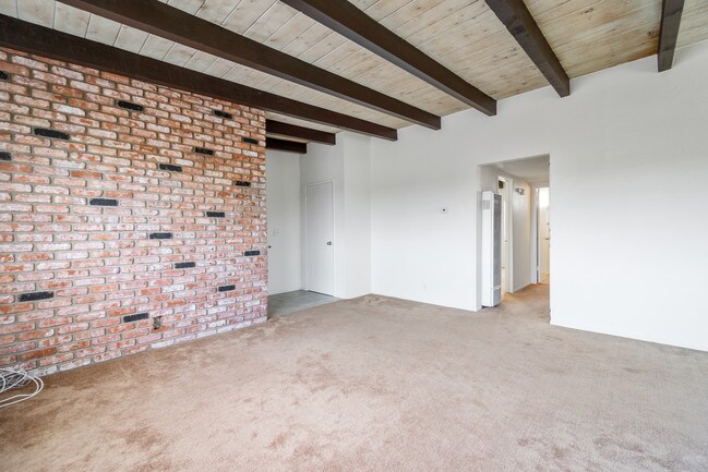 Building Photo - 34061 Street of the Amber Lantern