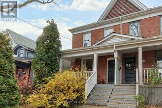 Building Photo - 164 Hamilton St