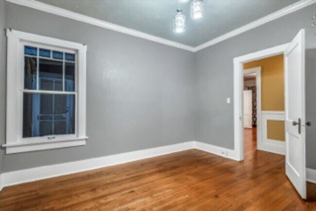Foto del edificio - 3 br, 1 bath House - 129 NW 17th St.