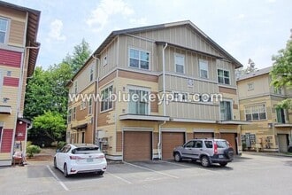 Building Photo - 22862 SW Forest Creek Dr