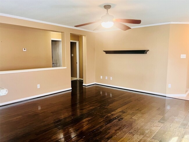 Foto del edificio - 6423 Mildenhall Ct