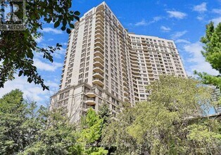 Building Photo - 3888 Duke of York Blvd