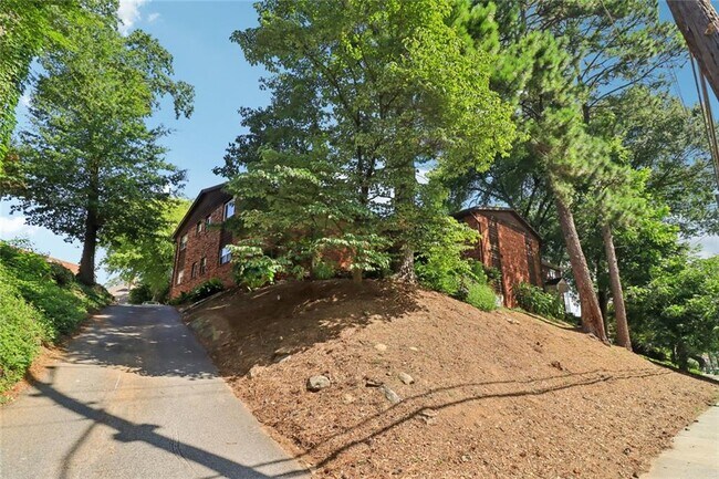 Foto del edificio - 1284 Piedmont Ave NE